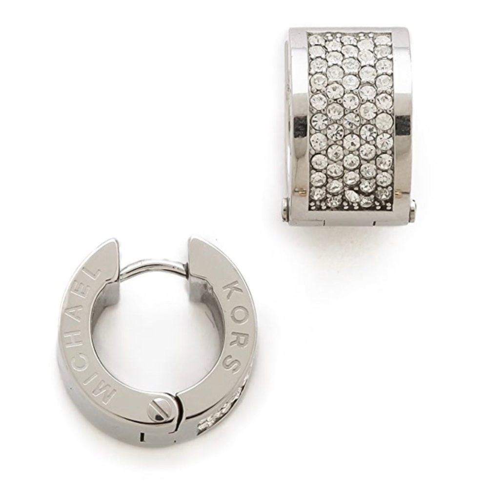Never worn Michael Kors huggie earrings!
